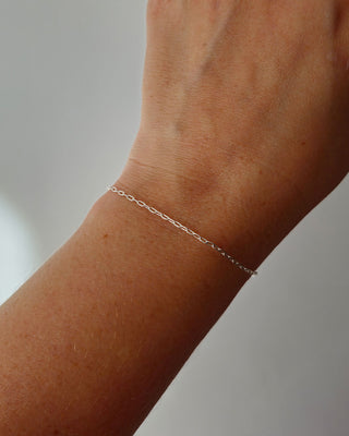 pulseira delicada em prata 925 elo americano